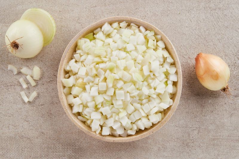 Cebolla en cubitos