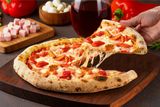 Pizza Masa Madre de Jamón y Morrones Asados