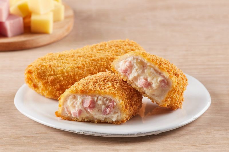 Rolls de Pollo Relleno con Jamón y Queso